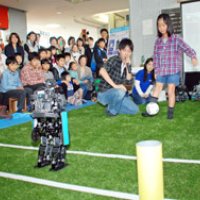ロボットとＰＫ対決　世界一のスゴ技披露　船橋で千葉工大