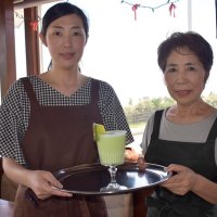 地産メロンでスムージー　君ケ浜ベイハウス（銚子市）　【北総ひんやりめぐり】（１）