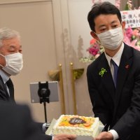 熊谷氏「開かれた県政実現する」　ダブル選、笑顔と涙　【’２１知事選】