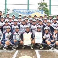 女子優勝の千葉経大付