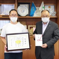 ピザ店が鋸南町に３０万円　企業版ふるさと納税１号