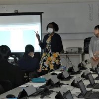 長柄中、５カ国の文化学ぶ　千葉大留学生招き国際理解