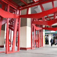 駅前オブジェ塗り替えて　匿名で５００万円届く　松戸市