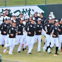 悲願の頂点へ始動　石垣島キャンプ、２年ぶり有観客開催　千葉ロッテ