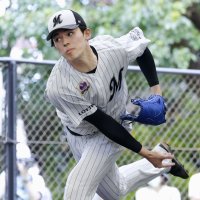 佐々木朗、既に剛球連発　プロ３年目　主力の期待　千葉ロッテ石垣島キャンプ