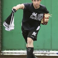 国吉「調整できている」　千葉ロッテ石垣島キャンプ
