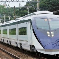 京成、輸送復調で赤字縮小　新京成、２年ぶり黒字転換　２２年３月期決算