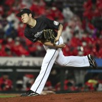 小沼プロ初勝利　２試合連続レアード弾　千葉ロッテ
