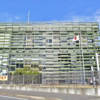 いすみ鉄道踏切　列車と衝突、車の男性搬送　運転士「車が減速しながら入ってきた」　大多喜