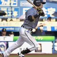 高部サヨナラ打　３年目でプロ初　千葉ロッテ