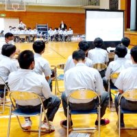 地元企業の魅力知って　多古町、高校で就職セミナー