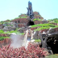 「びしょ濡れＭＡＸ」に興奮　夏のＴＤＬはスプラッシュ・マウンテン！　【舞浜タイムズ７月号】