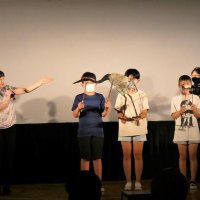 中国影絵６年生共演　寓話劇や人形作り体験も　白子・関小