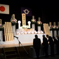 ６年ぶり戦没者追悼式　東金市、遺族の求めで再開　７０人参列「平和の尊さ次世代に」