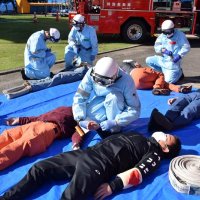 けが人多数事故想定　旭市消防本部が訓練