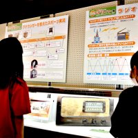 野球人気支えた“脇役”　ラジオ実況、名アナウンサーを紹介　船橋アリーナ・６日まで企画展
