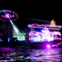 夜空照らす炎と光の演出　ＴＤＳで新ショー「ビリーブ！～シー・オブ・ドリームス～」　【舞浜タイムズ１１月号】