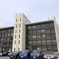 弁当やおにぎり万引　従業員を暴行し男逃走　千葉中央署、強盗致傷容疑で送致　知人の通報で逮捕