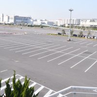 「オートサロン」合わせ不正取り締まり　改造車１３台に整備命令