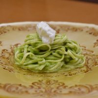 「ＣａＳａ」が鴨川中生徒の提案を基に作った「菜の花とマスカルポーネチーズジェノベーゼ」
