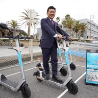 周遊やチョイ乗りに　勝浦で電動ボード実証実験