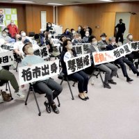 初Ｖ逃すも健闘たたえる　地元・柏でテレビ観戦　市民ら琴勝峰にエール