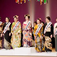 和装の美しさ競う　コンテスト関東大会　女王に師岡さん（市川市）　千葉市中央区