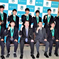 “駅伝王国”全国で若い力躍動　高校男子３位・八千代松陰　「全学年で勝ち取った」　地元市役所に報告