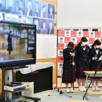 和の魅力、英語で紹介　サイパン生徒とオンライン交流　香取中２年生