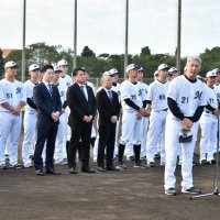 「新生千葉ロッテ」始動　石垣島でキャンプイン　吉井監督「日本一目指す」