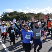 旭・飯岡しおさいマラソン　３年ぶり、海沿い力走