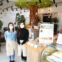 地域住民などの憩いの場を提供しようとハウジング重兵衛が手掛けた「きはるカフェ」＝富里市

