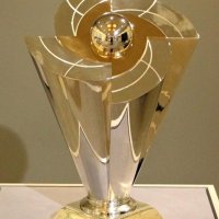 ＷＢＣトロフィ－　マリンで見られる　千葉ロッテ