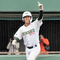 専松逆転８強　第７５回春季関東高校野球大会