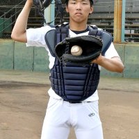 秋の敗戦が原動力　託された名門の２番　鈴木海偉（習志野）　【マスク越しの視線　主役は捕手】（４）