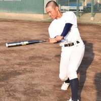 昨夏の甲子園を経験も出場はなし。「今度はグラウンドに立って試合したい」。
