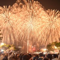 １万発光のショーに歓声　４年ぶり「みこしパレード」も　銚子みなとまつり　盛大に