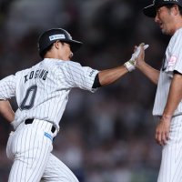 【千葉魂】チーム救った荻野の一発　最年長、背中でけん引　千葉ロッテ