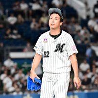 益田１死も取れず　１１安打も３得点　千葉ロッテ