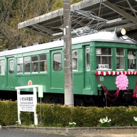 シンボル車両化粧直し　３５４人協力、色よみがえる　修繕費用ＣＦで調達　いすみの障害者支援施設