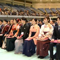 コロナ禍越えて　千葉大２３００人卒業