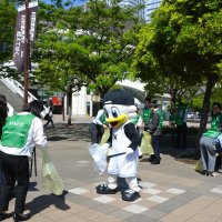 ごみゼロへ一斉清掃　幕張新都心の企業協力