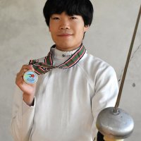 ８年後五輪へ夢描く　正確な突き持ち味　全国中学生フェンシング選手権優勝　石田英優（１５）＝松戸市　【ちばいろ】