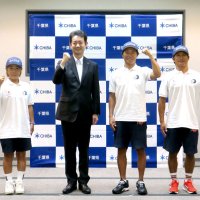 「強豪に力ぶつける」「大きな波で本領を」　千葉の海拠点、熊谷知事に意気込み　４０歳以上のサーフィン世界大会、出場３選手