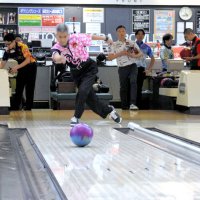 堀江、選抜トップ通過　千葉オープンボウリングトーナメント・第１日
