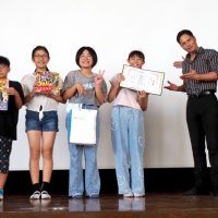 おいしい給食コンテスト　木更津・金田小が団体特別賞　絵と紹介文で表現　市原隼人さん訪れ祝福