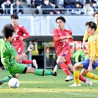 頂点へ攻守に隙なし　流通経大柏　第１０３回全国高校サッカー選手権
