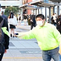 市原・男性殺害から１７年　手がかり「今年こそ」　遺族チラシ配布で呼びかけ