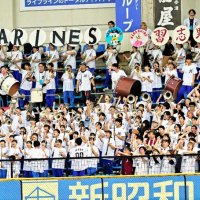 “美爆音”今年もマリンに　習志野高がロッテ応援　ＯＢ池田は安打で躍動