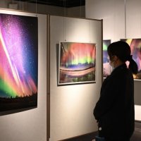 多彩なオーロラの姿紹介　千葉市科学館　写真３０点超展示